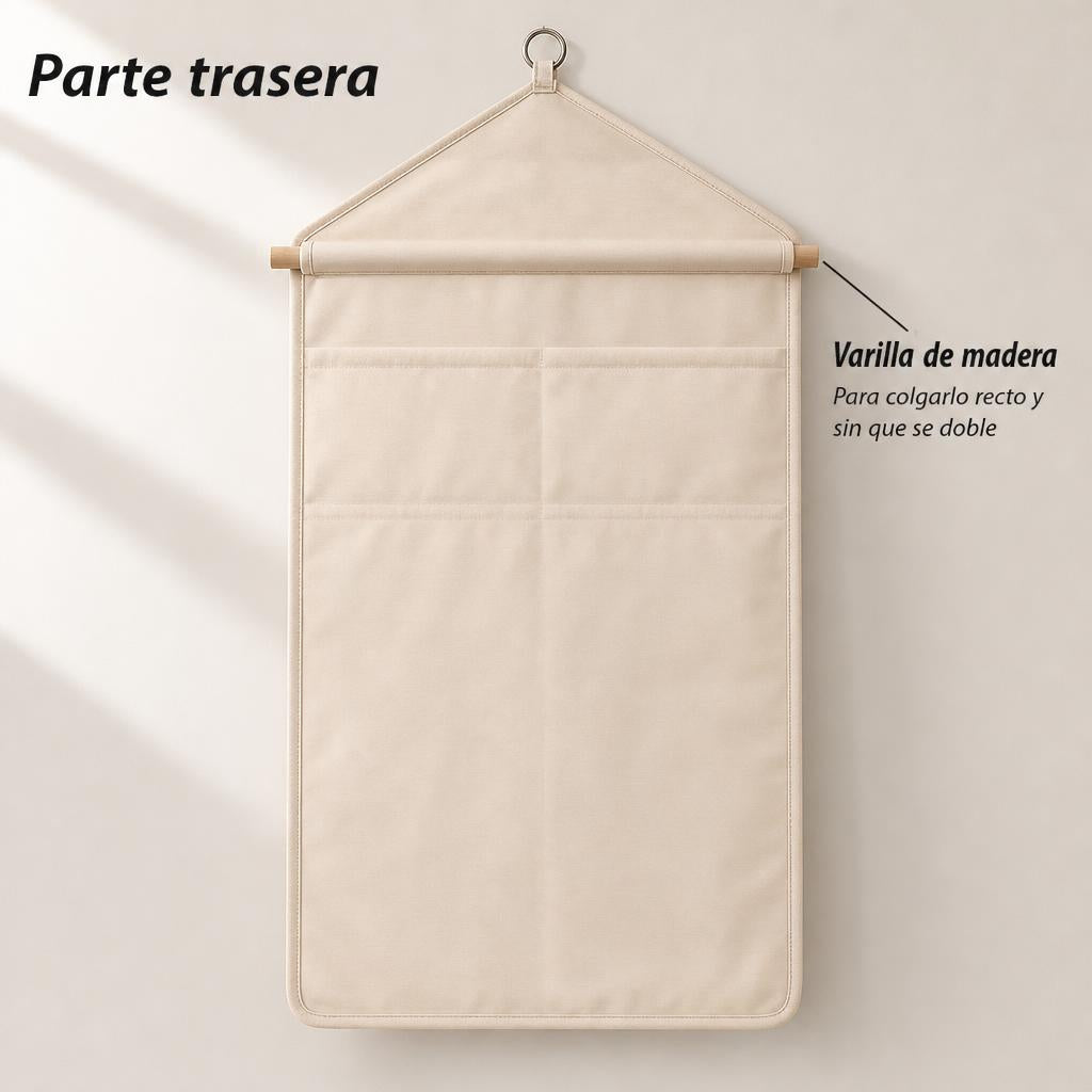 Parte trasera del calendario con varilla de madera para colgarlo